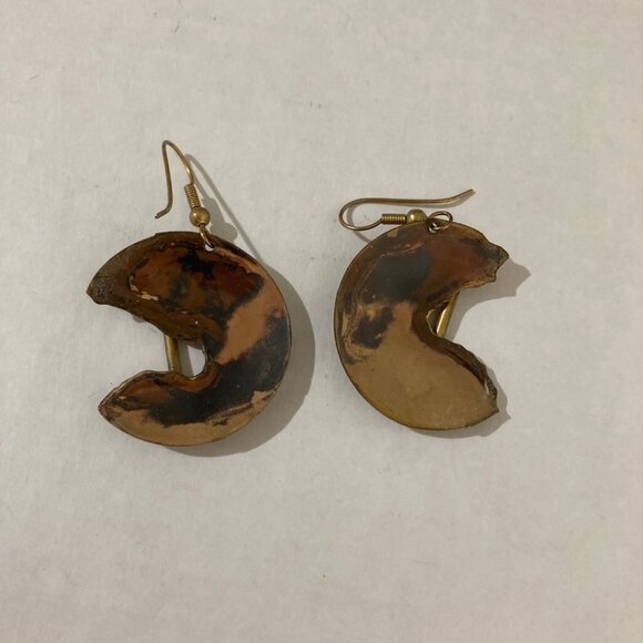 Mixed Metal Brutalist Modernist Crescent Earrings - Picture 2 of 3